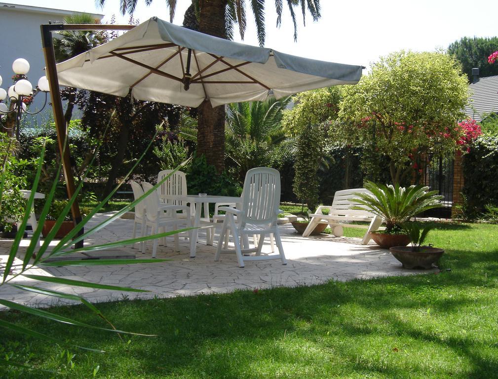 B&B Villa Fantasia Гаета Екстериор снимка